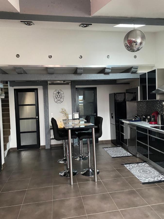 Appart En Duplex Climatise Coeur De Ville Périgueux Buitenkant foto