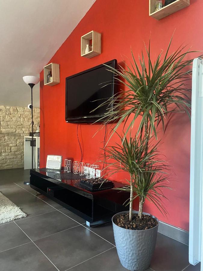Appart En Duplex Climatise Coeur De Ville Périgueux Buitenkant foto