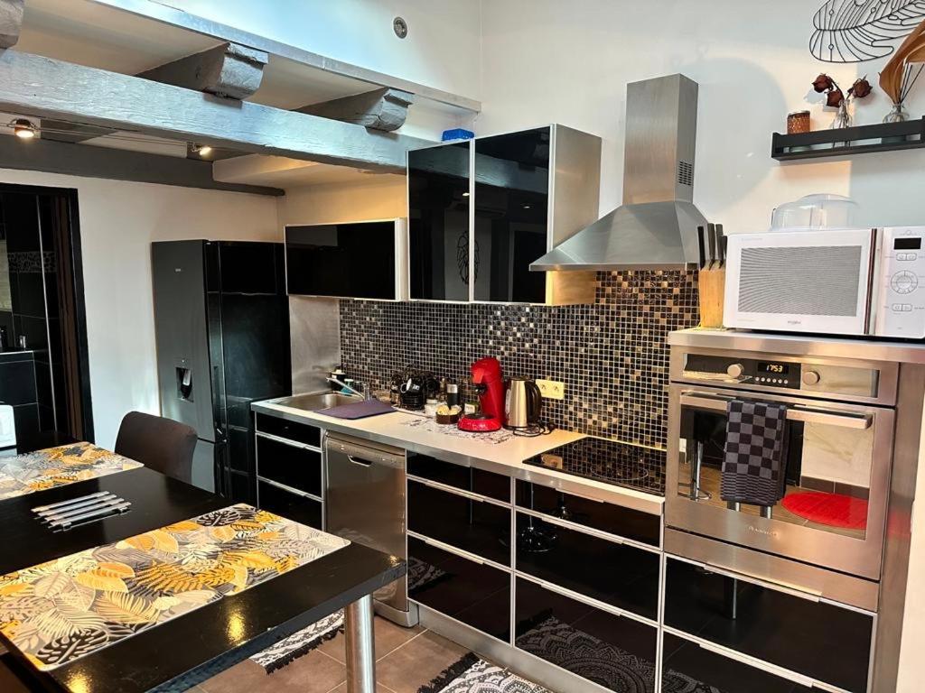 Appart En Duplex Climatise Coeur De Ville Périgueux Buitenkant foto